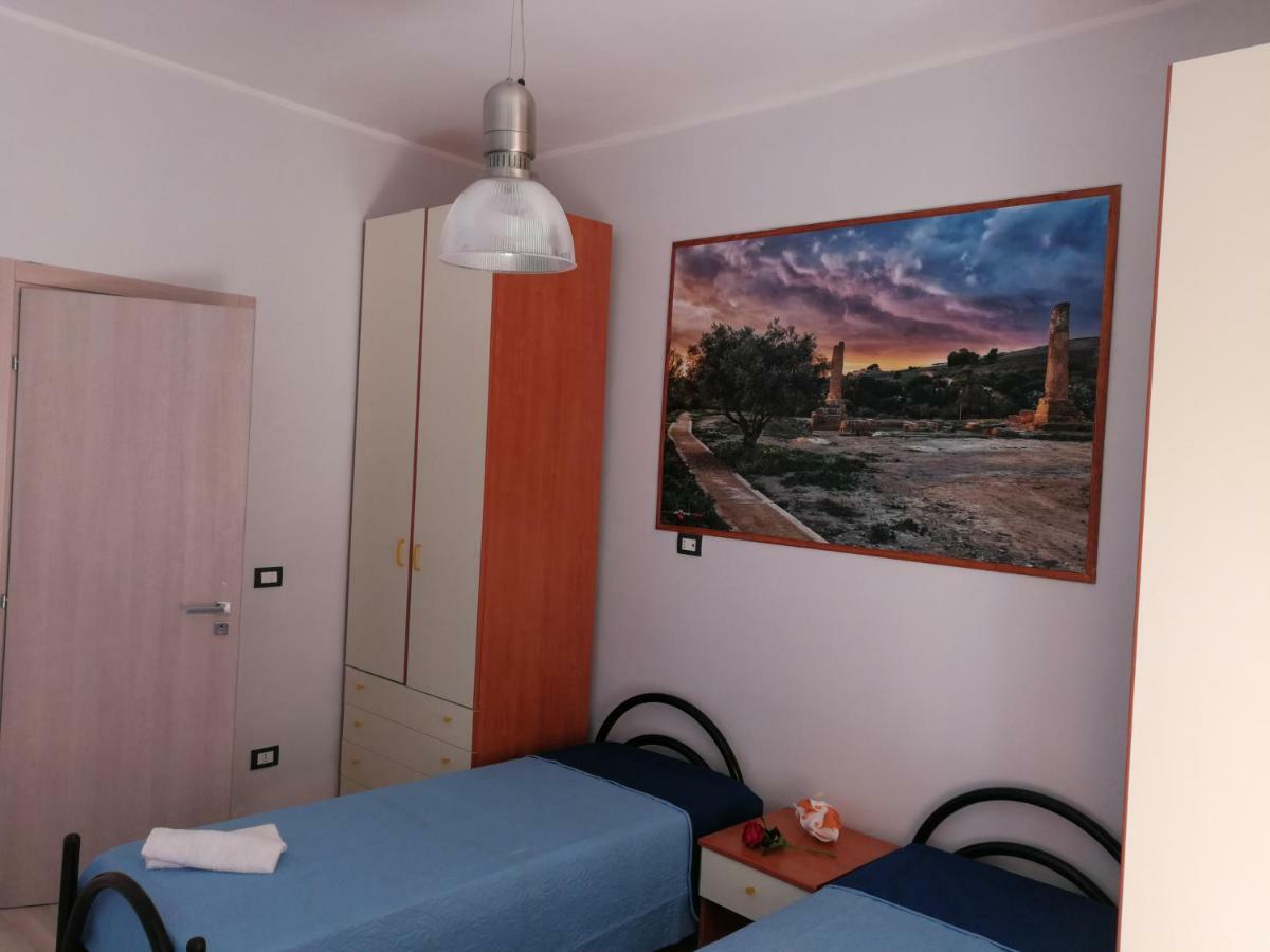Vigata House Apartment Porto Empedocle Exterior photo